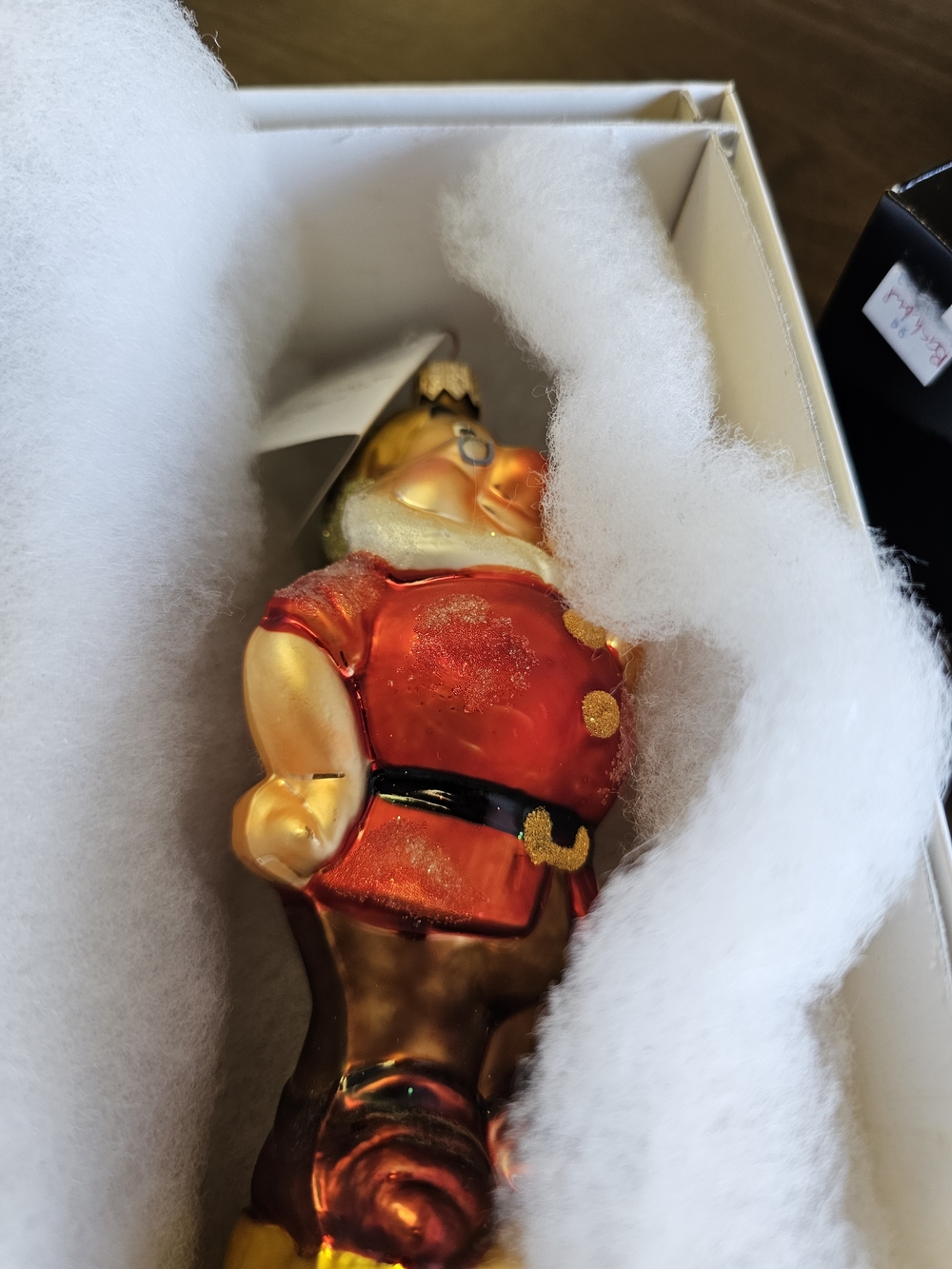 Christopher Radko Bashful Ornament 🤎💛